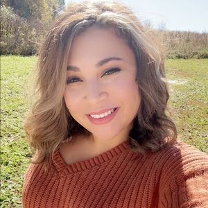 Meet your Posher, Lindsey